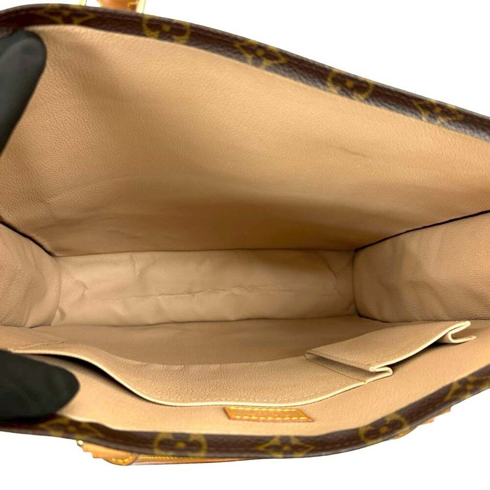 LOUIS VUITTON Authentic Brown Monogram Leather Tote Bag - Picture 9 of 10